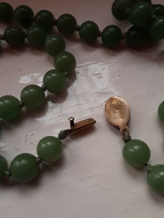 Fabulous Vintage Art Deco Jade Green Marbled Glass Bead Necklace