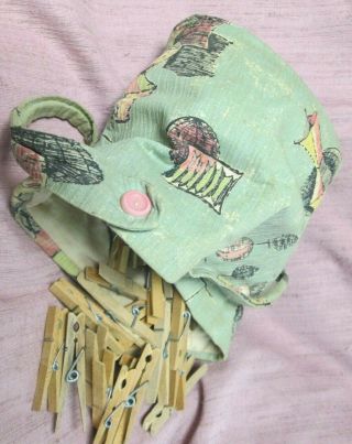 Vintage Laundry Clothes Pin Bag with 50 Clothes Pins 1950 ' s 2