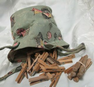 Vintage Laundry Clothes Pin Bag with 50 Clothes Pins 1950 ' s 5