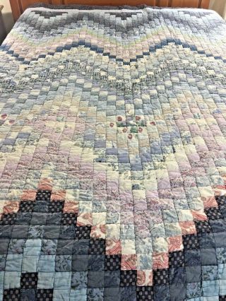 Omg Vintage Hand Crafted Hand Quilted Chevron Pattern Quilt 96 " X 92 "