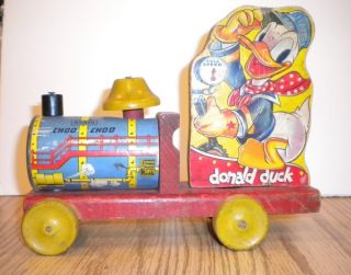 Vintage Fisher Price Donald Duck Choo Choo No.  450 Wooden Pull Toy