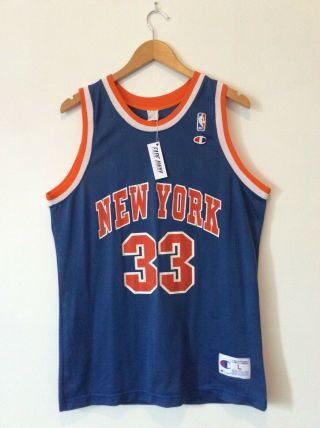 Vintage Patrick Ewing York Knicks Nba Champion Eu Jersey.  Size: Large.