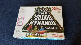 Vintage 1974 The $20,  000 Pyramid Game 3rd Edition Board Game Mb