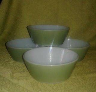 Vintage Fire King - Set Of Four Avocado Green Cereal/soup Bowls,  5 Inches