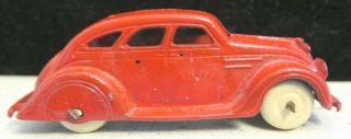 Vintage Tootsietoy 0118 Red Desoto Airflow Toy Car Mfg.  1935 - 1939 Shape