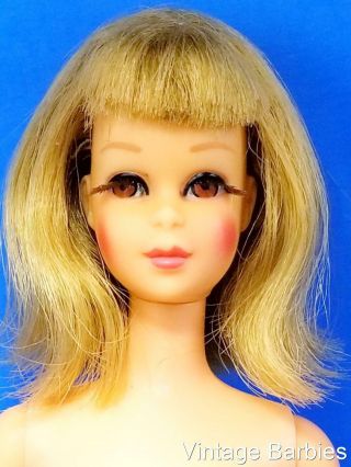 Pretty Blond Bend Leg Francie Doll 1130 Vintage 1960 