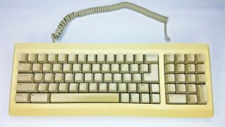 Vintage Apple Mac Macintosh Plus Keyboard M0110a Great Looking Complete