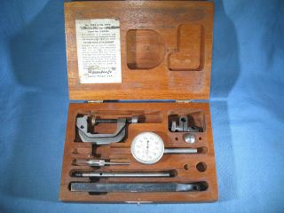 Vintage Lufkin Rule Co.  No.  299a 399a Universal Dial Test Indicator In Wood Case