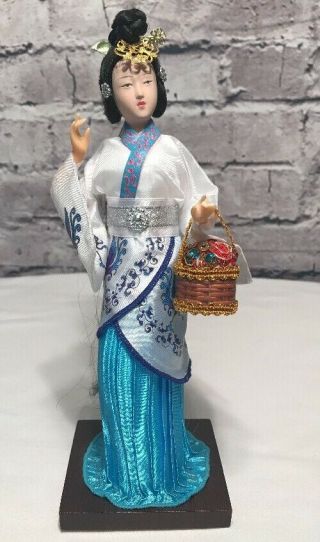 Vintage Chinese Asian Geisha Girl Doll Figurine In Blue & White Kimono On Base