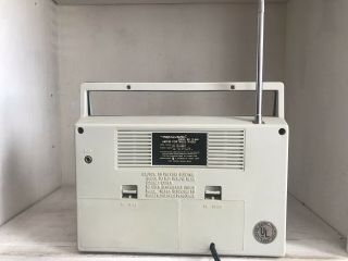 Vintage Transistor Realistic Radio Model 12 - 666 AC/DC Tandy Radio Shack 3