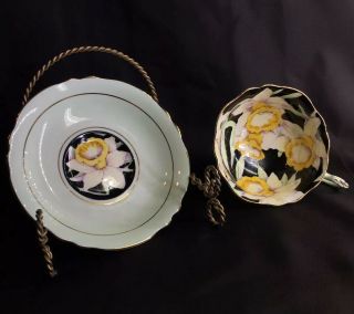 Vintage Double Warrant Paragon Black & Green Tea Cup & Saucer Daffodils