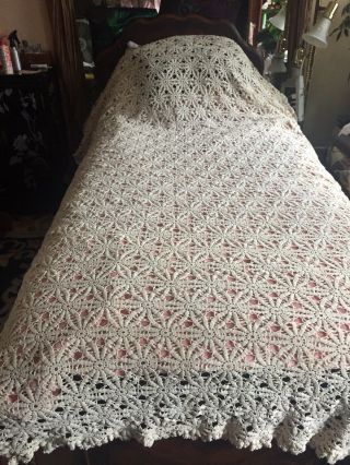 Vintage Hand - Made.  :.  Ecru.  :.  Crocheted Lace Bedspread Coverlet.  :.  84” X 90”
