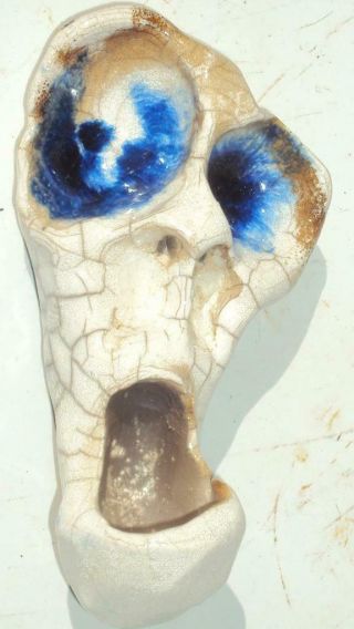 Vintage Hand Crafted Funky Fun Creepy Skull Ashtray Thing Pottery ?? Strange Art