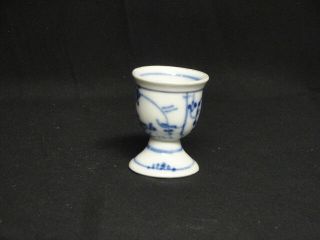 Vintage Blue and White Porcelain Egg Cup 4