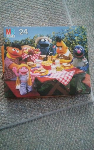 000 Vintage 24 Piece Milton Bradley Sesame Street Muppets Puzzle Bert Ernie