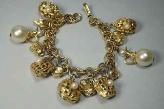 Vintage Gold Tone Charm Chain Bracelet Fx Pearl