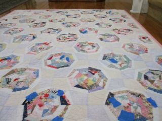 Vintage handmade quilt 80 X 68 Spider Web made in the 50 ' s. 2