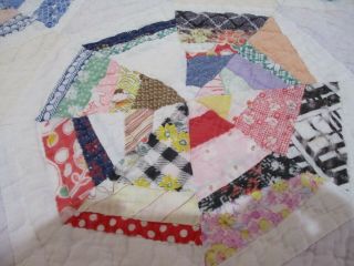 Vintage handmade quilt 80 X 68 Spider Web made in the 50 ' s. 3