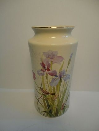Lovely Vintage Yamaji Porcelain Vase With Irises,  Bird,  Gold Rim,  Japan