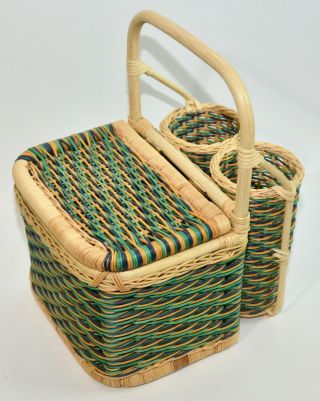 Vintage Picnic Basket Bamboo Wicker Two Wine Bottle Holder Bread Cheese Summer