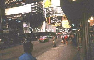 Vintage Slide Sl84 ☆ 1973 Hong Kong Street Scene Cars Signs 861a