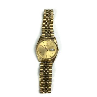 Vintage Mens 1998 Seiko Quartz Watch 7n43 - 8111 Day/date Gold Tone Japan