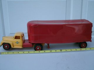 Vintage Product Miniature Co.  Ih International Roadliner Tractor & Trailer Semi