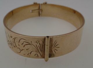 Engraved Vintage 1960/70s Ladies 1/5th 9ct Gold Bronze Core Bangle Bracelet (K13 2