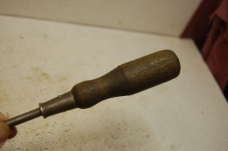 Vintage FORD MODEL T,  A TOOL KIT SCREWDRIVER wooden handle 4