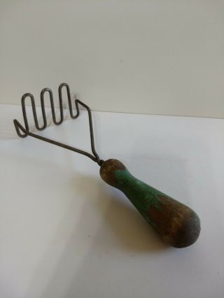 Vintage Potato Masher Chippy GREEN Painted Wooden Handle Kitchen Utensil Tool 3