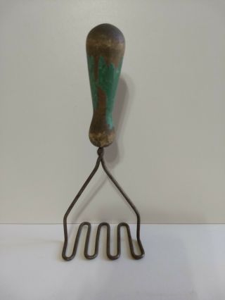 Vintage Potato Masher Chippy GREEN Painted Wooden Handle Kitchen Utensil Tool 4