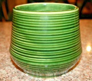 Vintage Mccoy Pottery 4.  25 " Green Artisan Line Vase