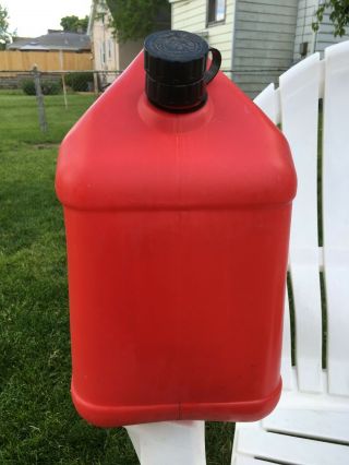 Vintage Blitz 5 Gallon Vented Gas Can Model 11833 Old School Pre Ban MADE IN USA 6