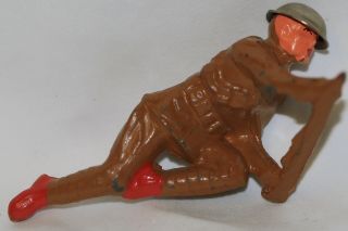 VINTAGE MANOIL WWI ARMY MILITARY SOLDIER W/ RIFLE ON GROUND LEAD TOY SOLDIER 3