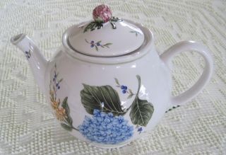 Princess House Exclusive Vintage Garden 10 Cup Hydrangea Teapot