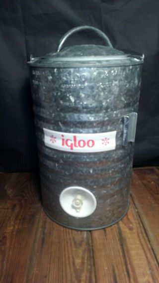Vtg 3 - Gallon Igloo Perm - A - Lined Heavy Duty Galvanized Steel Metal Water Cooler
