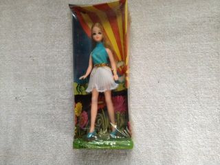 Vintage Topper Dawn Doll In Package 1970 5 " Tall