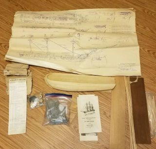 Vintage U.  S.  S.  Constitution Wooden Ship Model,  By Marine Model Company 1093