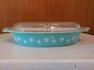 Vintage Pyrex Turquoise Snowflake Divided Serving Dish W/lid 1 1/2 Qt Minty