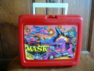 Mask M.  A.  S.  K.  Vintage 1985 Red Plastic Lunchbox No Bottle - Thermos - Good