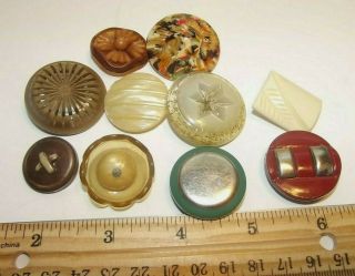 Vintage Celluloid Buttons (extruded,  Bubble,  Tight Top,  Extruded) (1004)
