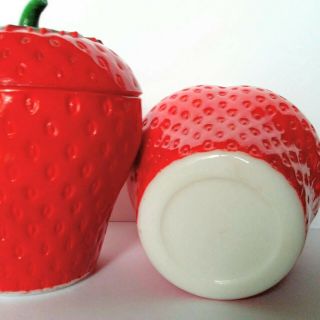 (2) Vintage Milk Glass Painted With Lid Strawberries Jam Jars 4