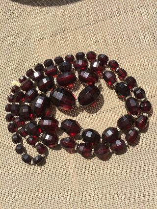Vintage Estate Cherry Amber Bakelite Faceted Red Bead Necklace 32” 60 Grams 3