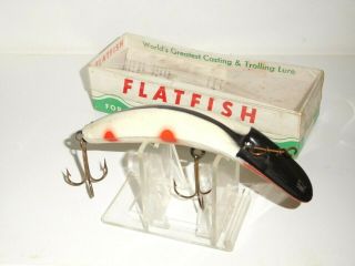 Vintage.  Helin Tackle Co.  " Flatfish M2 " Lure W/box 4 3/8 In.