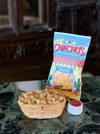 Vintage Miniature Dollhouse Artisan Basket & Bag Tortilla Chips Bowl Salsa 1:12 3