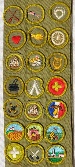 Vintage Boy Scouts Sash With 21 Merit Badges & Patches BSA 28 Inches Long Old 2
