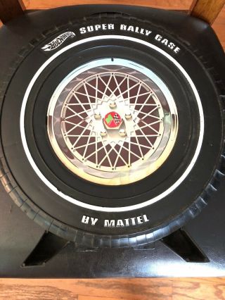 Vintage Hot Wheels In Case