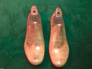 Vintage Pair Wood 400 Size 8 - 1/2 E UNITED LAST Factory Shoe Industrial Last 634 2