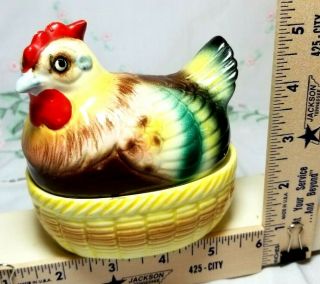 Vintage Chicken Hen On Nest With Eggs Salt & Pepper Shakers H - 503