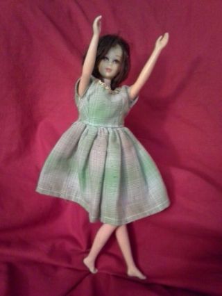 Barbie 1966 Made In Japan Doll / Jointed Knees,  Twist Waist & Vintage Outfit